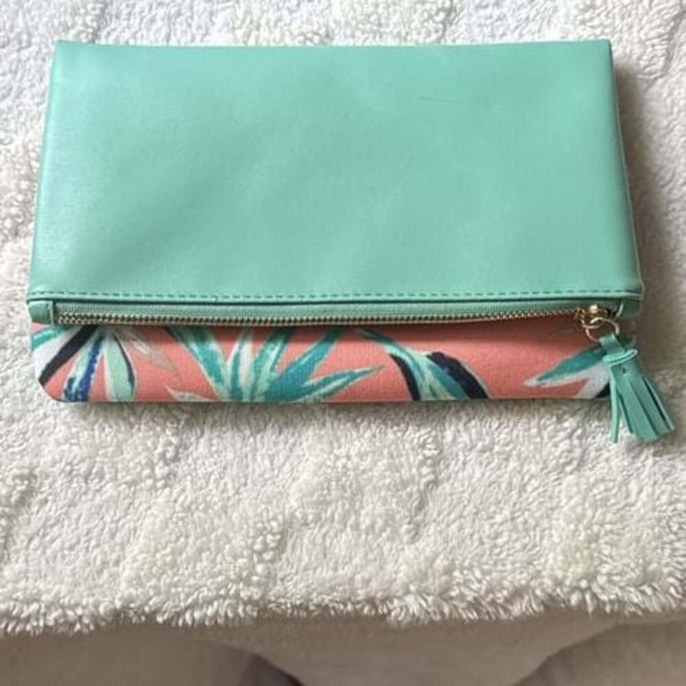 3/$20 Rachel Pally Pink & Turquoise Tropical Reversible Clutch zipper handbag - Picture 8 of 8